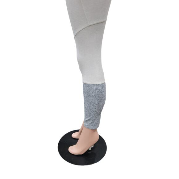 NWT Outdoor Voices 7/8 Dipped Colorblock Leggings – Size M - Picture 9 of 14